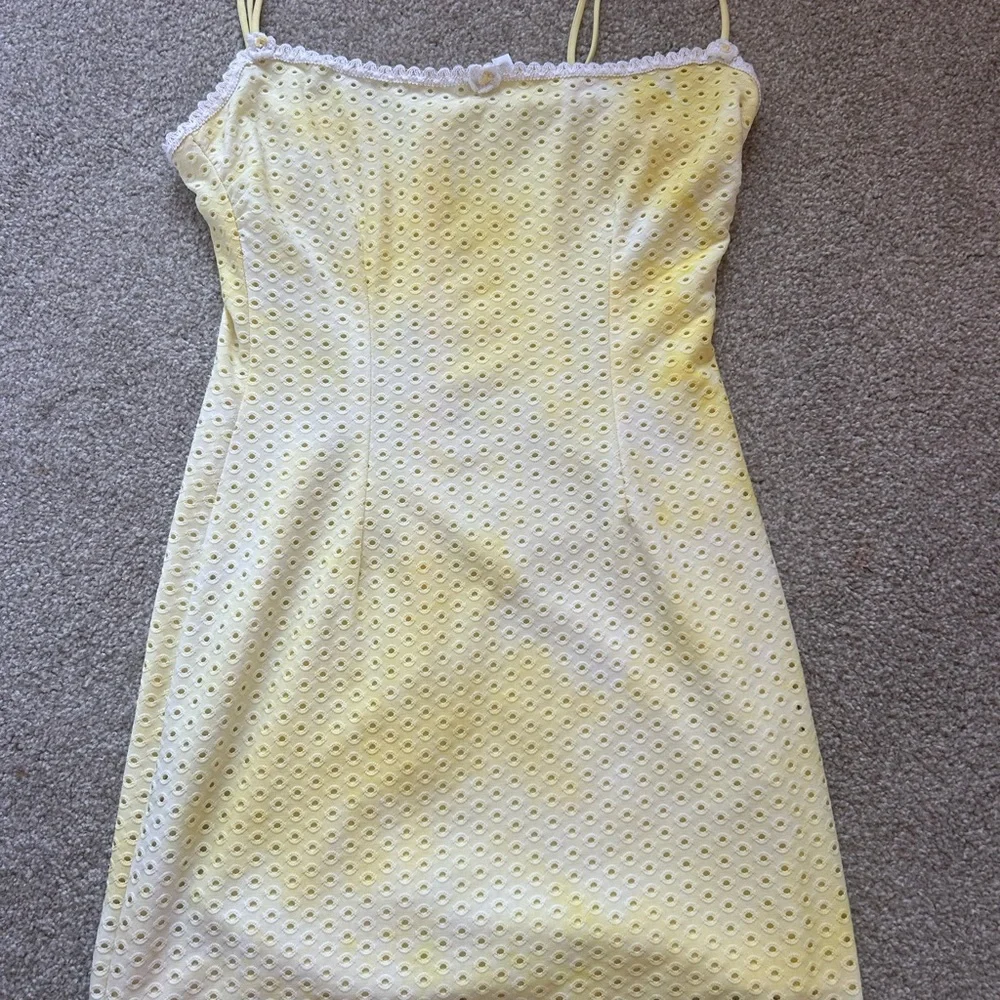This beautiful dress is from Lucy in the Sky and fits like a size small(2-4). - Picture 4 of 6